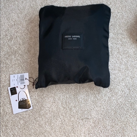 HENRI BENDEL DISTURBED STRIPE TRAVEL SET - Picture 7 of 8